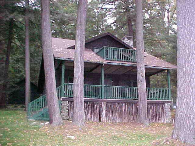 Building photograph for 27 WEST SHORE PLACE